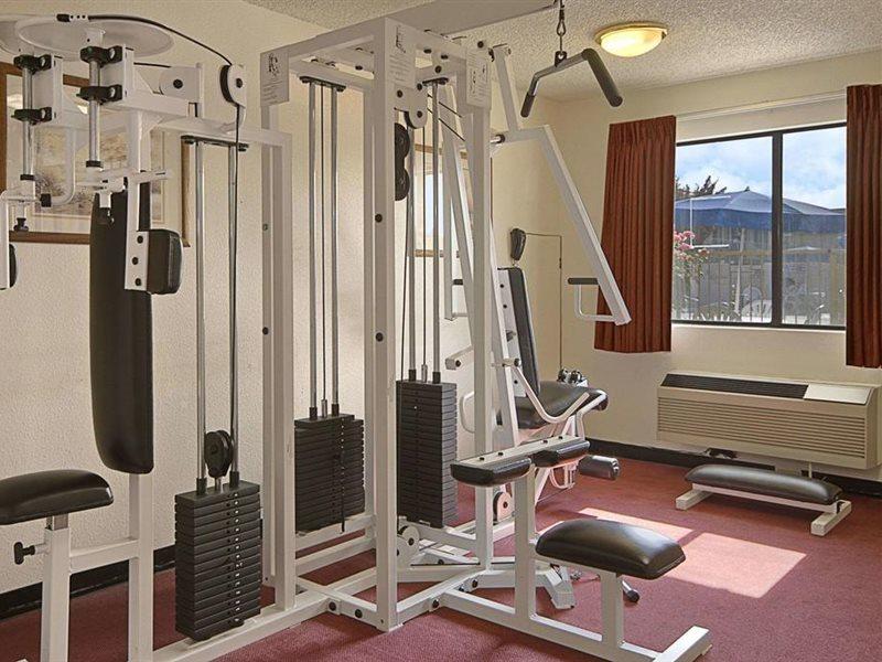 Days Inn By Wyndham Fresno South Extérieur photo