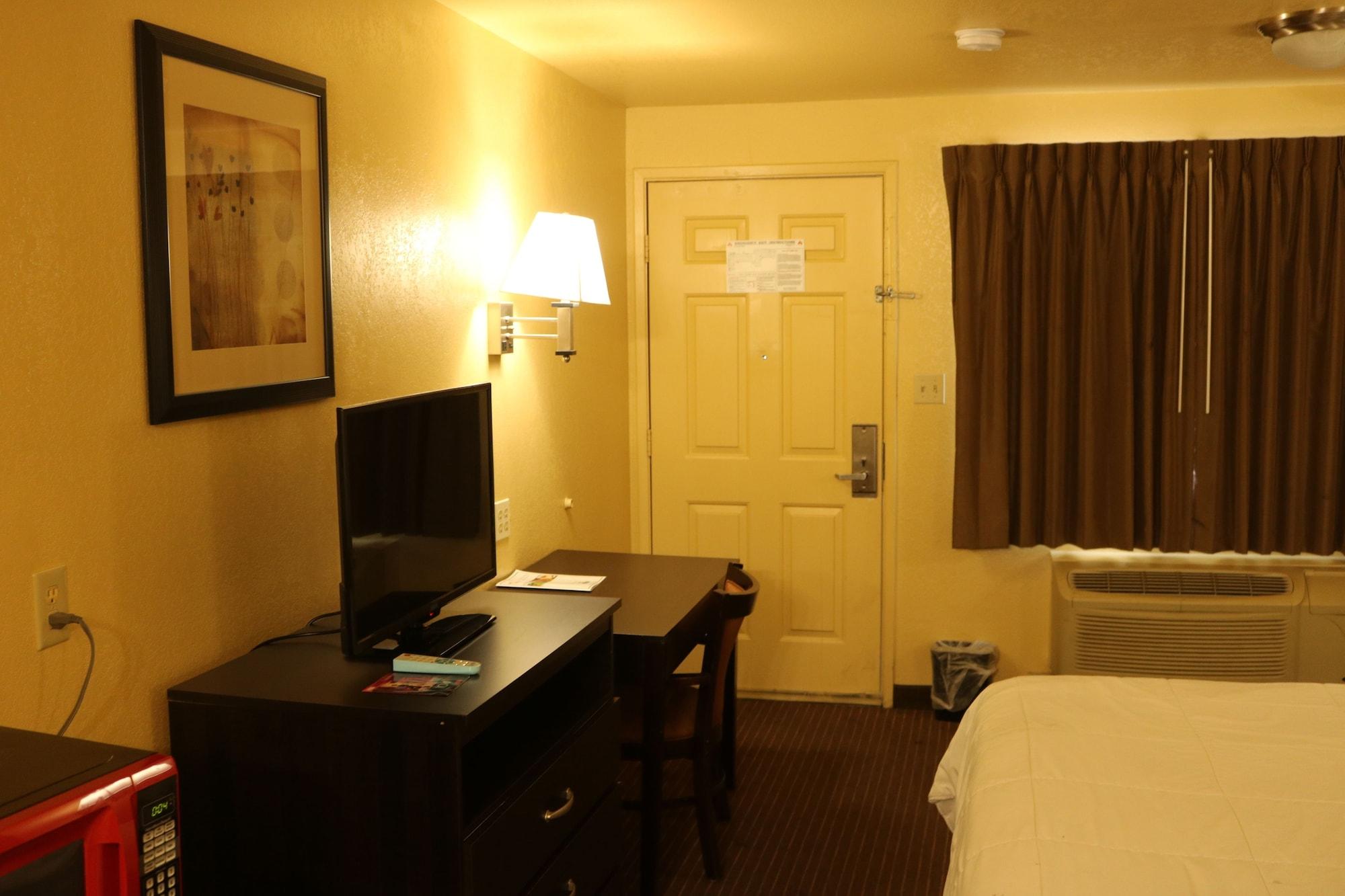 Days Inn By Wyndham Fresno South Extérieur photo
